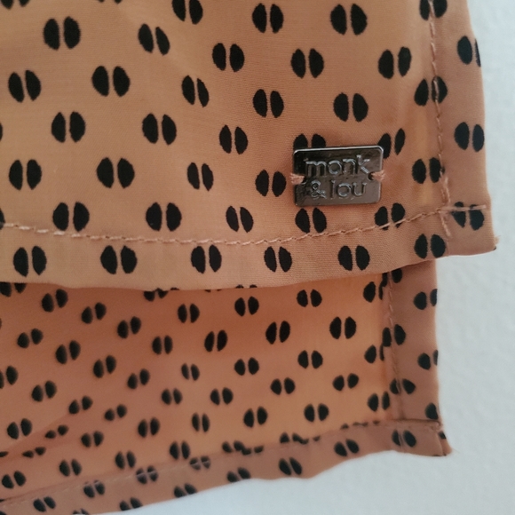 Monk and Lou Sleeveless dress shirt xs - Picture 4 of 5